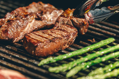 Fire Up the Flavour: Masterful Tips for Perfectly Grilled Steaks!